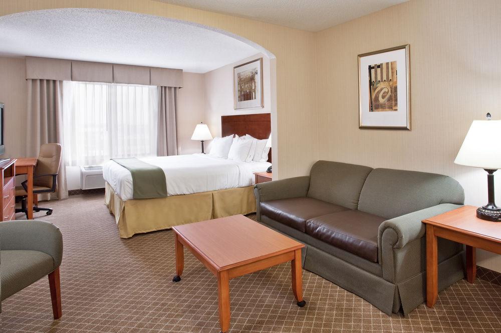 Holiday Inn Express Hotel & Suites Bay City By Ihg Esterno foto