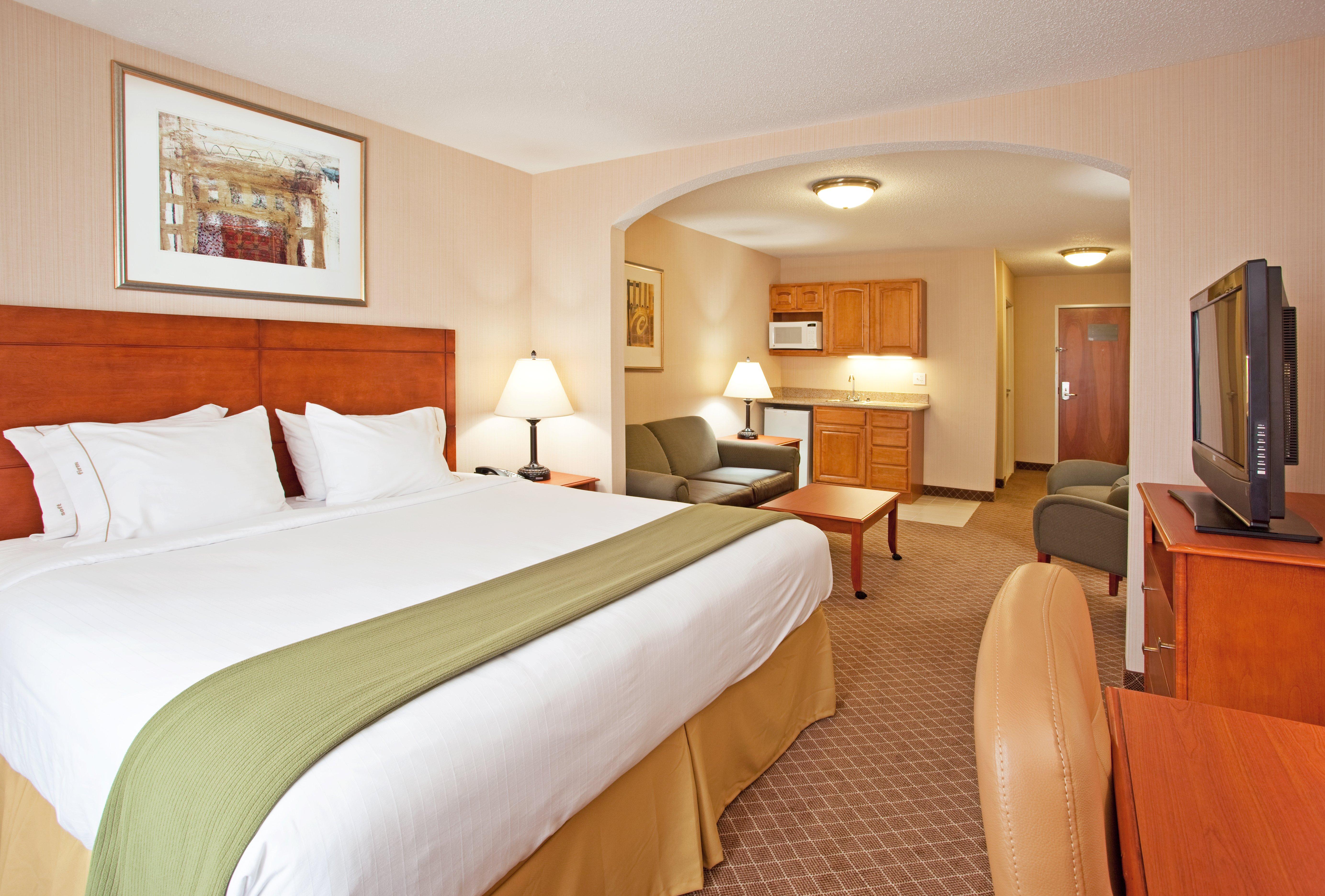 Holiday Inn Express Hotel & Suites Bay City By Ihg Esterno foto